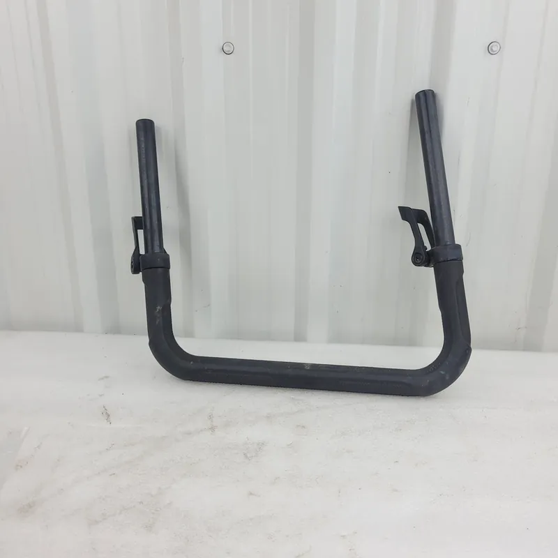 Petit Prix armrest rail assy